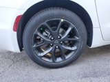 New 2025 Chrysler Pacifica Limited image 5