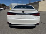 Used 2025 Lexus ES 300h Ultra Luxury w/ Accessory Package (Z1) image 5