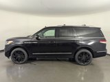 Used 2024 Lincoln Navigator Reserve image 5