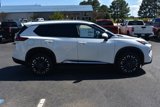 New 2025 Nissan Rogue Platinum w/ Tech Package image 4