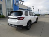 New 2025 Honda Pilot Touring image 5
