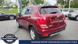 Used 2022 Chevrolet Trax LT w/ LT Convenience Package image 5