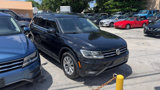 Used 2018 Volkswagen Tiguan SE w/ Panoramic Sunroof Package image 3