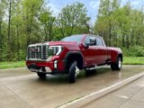 Used 2024 GMC Sierra 3500 Denali w/ Denali Reserve Package image 2