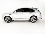 Used 2023 Bentley Bentayga image 2