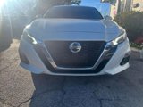 Used 2019 Nissan Altima 2.5 SV image 2
