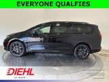 New 2026 Chrysler Pacifica Limited image 4