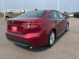 Used 2025 Toyota Corolla LE image 5