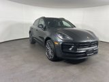 Certified 2025 Porsche Macan image 3