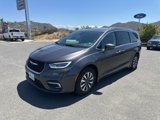Certified 2021 Chrysler Pacifica Touring-L image 2