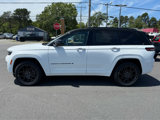 New 2025 Jeep Grand Cherokee Summit image 4