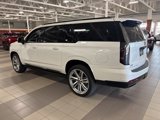 Certified 2025 Cadillac Escalade ESV Sport Platinum image 2