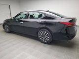 Used 2023 Nissan Altima 2.5 SV image 3