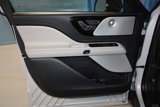 New 2025 Lincoln Aviator Reserve image 4