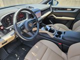 Certified 2025 Porsche Cayenne Coupe image 4
