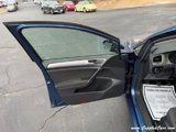 Used 2017 Volkswagen Golf S image 5