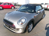 Used 2019 MINI Cooper Convertible image 2