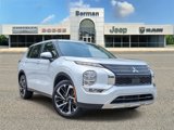 Used 2023 Mitsubishi Outlander SE image 2