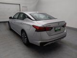 Used 2024 Nissan Altima 2.5 SV image 5