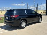 Used 2021 Chevrolet Traverse LT image 5