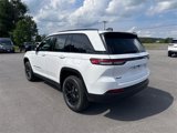 New 2025 Jeep Grand Cherokee Altitude image 3