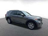 Used 2024 Ford Explorer XLT w/ Equipment Group 202A image 2