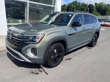 New 2025 Volkswagen Atlas Peak Edition SE image 3