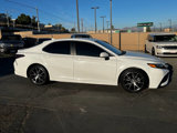 Used 2021 Toyota Camry SE image 6