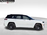 New 2025 Jeep Grand Cherokee Summit image 2