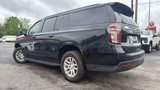 Used 2021 Chevrolet Suburban LT w/ Luxury Package image 4
