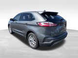 Used 2024 Ford Edge SEL image 3