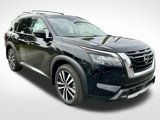 New 2025 Nissan Pathfinder Platinum w/ Cargo Package image 2