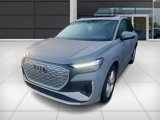 Used 2024 Audi Q4 e-tron Premium w/ Convenience Package image 3