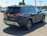 New 2025 Nissan Pathfinder Platinum w/ Cargo Package image 5