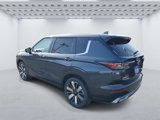 New 2025 Mitsubishi Outlander SE image 3