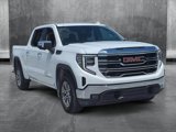 Used 2024 GMC Sierra 1500 SLT image 3