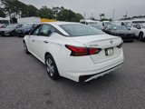 Used 2023 Nissan Altima 2.5 S image 3