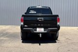 Used 2022 Toyota Tacoma TRD Off-Road image 4