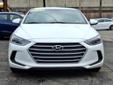 Used 2018 Hyundai Elantra SE image 2