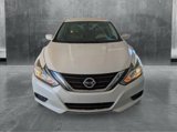 Used 2017 Nissan Altima 2.5 SV image 2