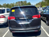 Used 2019 Chrysler Pacifica Touring-L image 3