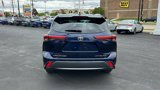 Certified 2022 Toyota Highlander Limited image 4