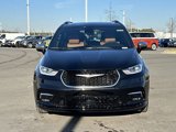New 2025 Chrysler Pacifica Pinnacle image 3