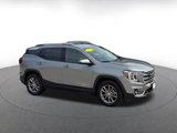 Used 2024 GMC Terrain SLT image 2