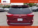 Used 2017 Toyota Sienna XLE Premium image 4