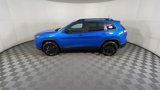Used 2023 Jeep Cherokee Altitude Lux image 5