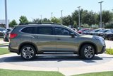 New 2025 Subaru Ascent Limited image 2