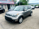 Used 2018 Kia Soul w/ Convenience Package image 2