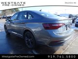 Used 2024 Volkswagen Jetta SE w/ Panoramic Sunroof Package image 3