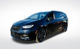 New 2026 Chrysler Pacifica Limited w/ S Appearance Package image 2